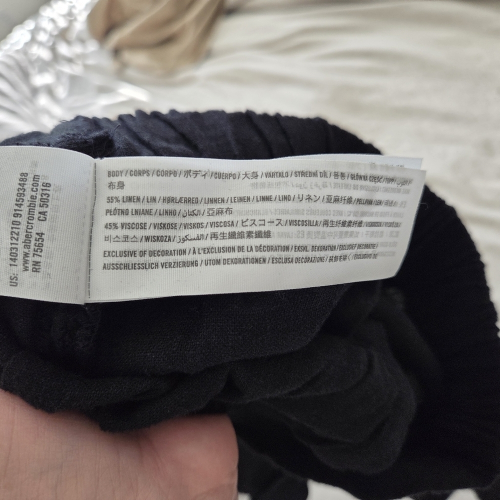 Abercrombie & Fitch Crop Wrap Collared Linen Blend Top in Black Size XXS - Picture 5 of 5